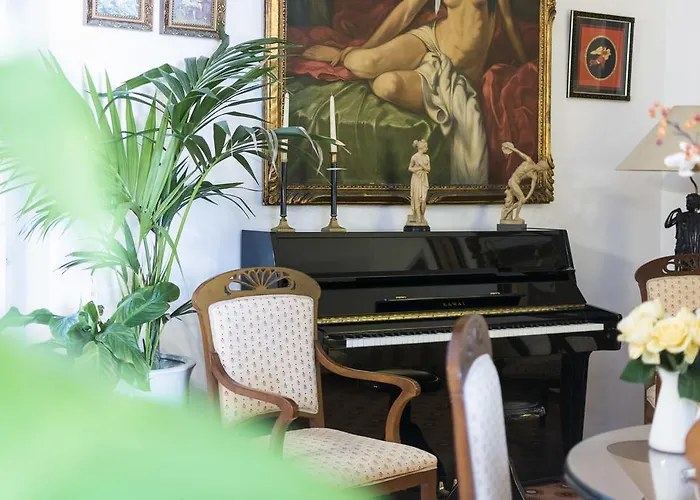 Guest house Mena